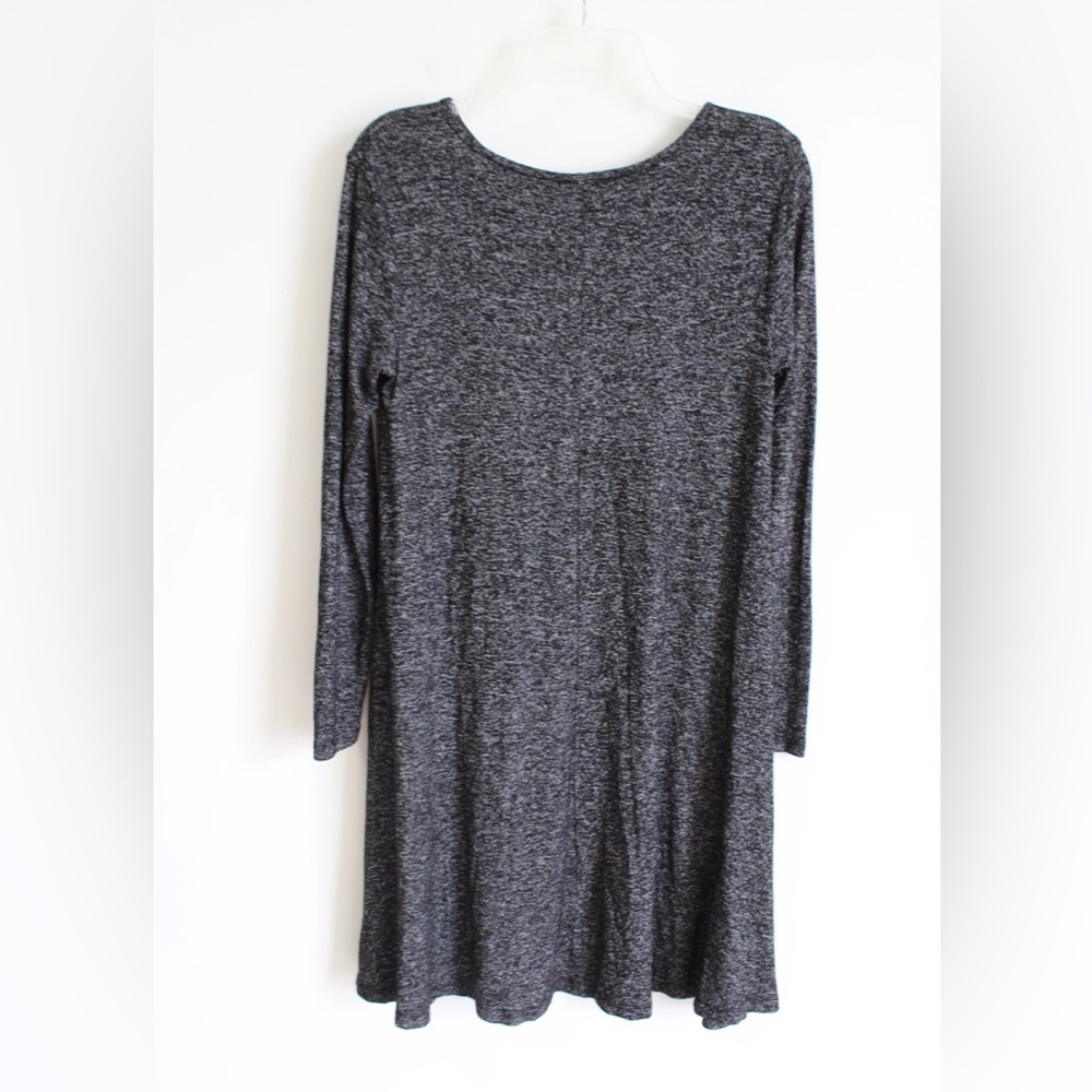 Gray Longsleeve Top - Picture 2 of 6